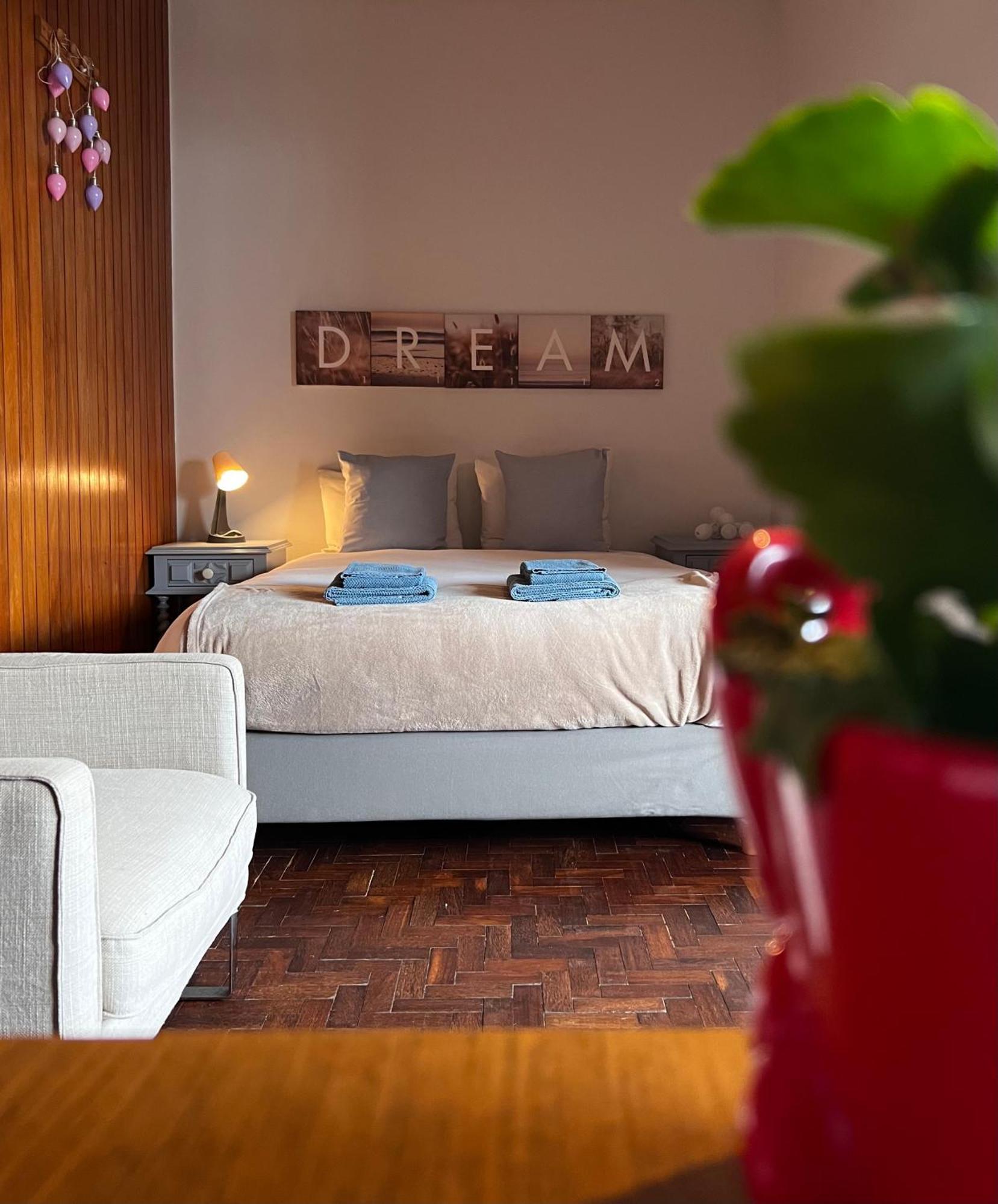 Studio Downtown Porto Luaran gambar